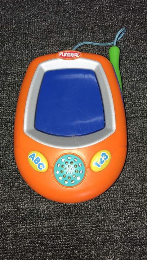 Encouraging Early Literacy with the Playskool Magic Screen Palm Sized Learning Gadget